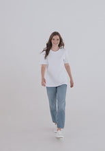 Load and play video in Gallery viewer, Unisex Organic Cotton T-Shirt Stanley Stella STTU755.mp4
